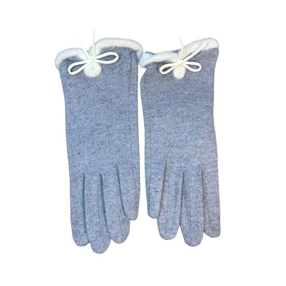 Blue White Fur Cuff Bow Touch Screen Gloves Medium - Picture 5 of 10